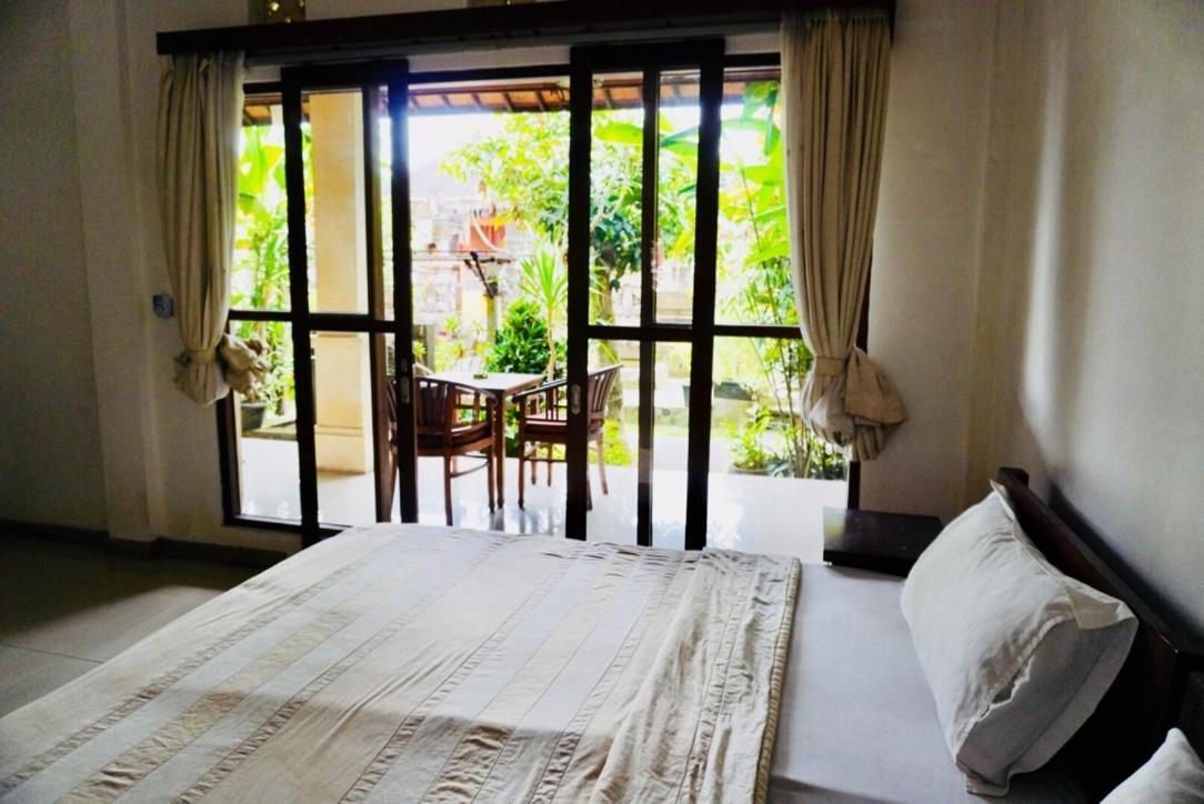 Matahari House Bed & Breakfast อูบุด ภายนอก รูปภาพ