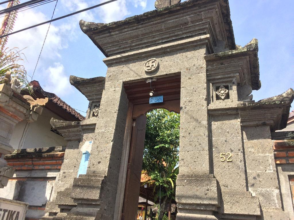 Matahari House Bed & Breakfast อูบุด ภายนอก รูปภาพ